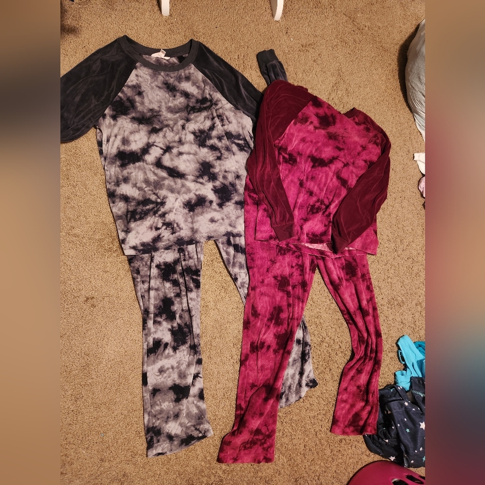 Bundle womens pjamas sets
